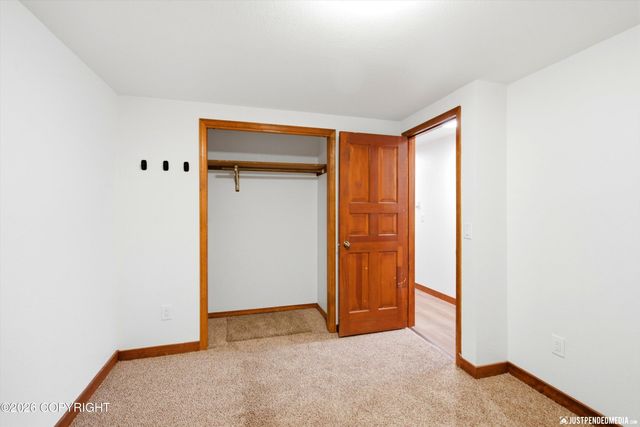 9321 Snow Bear Drive, Anchorage, AK 99516