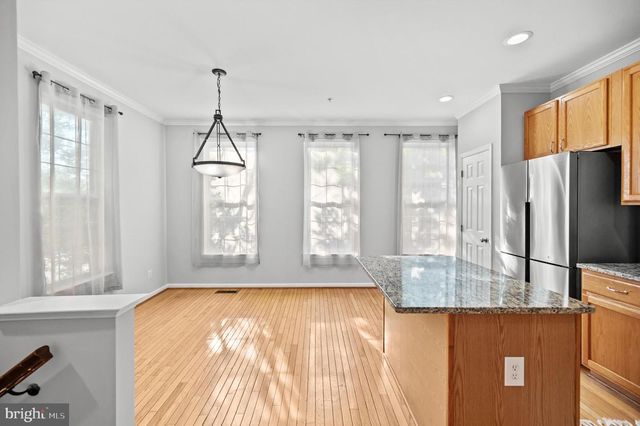 101 MARTIN LN, Alexandria, VA 22304
