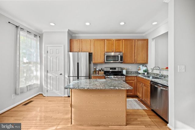 101 MARTIN LN, Alexandria, VA 22304