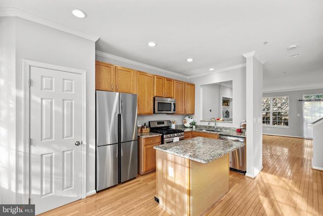 101 MARTIN LN, Alexandria, VA 22304