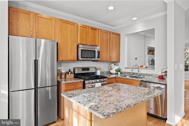101 MARTIN LN, Alexandria, VA 22304