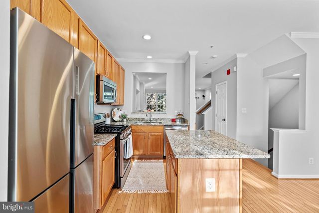 101 MARTIN LN, Alexandria, VA 22304