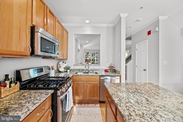 101 MARTIN LN, Alexandria, VA 22304