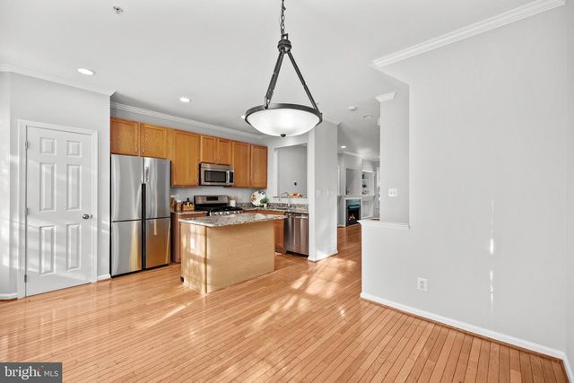 101 MARTIN LN, Alexandria, VA 22304