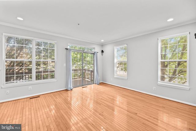 101 MARTIN LN, Alexandria, VA 22304