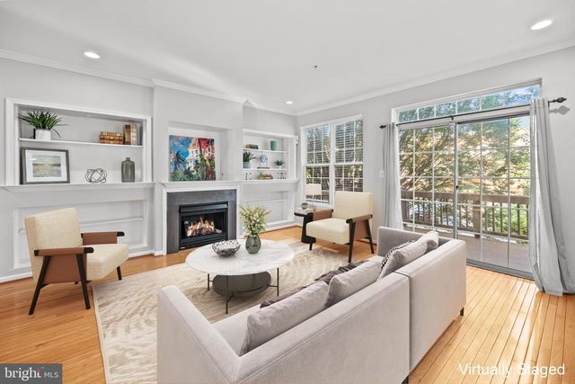 101 MARTIN LN, Alexandria, VA 22304
