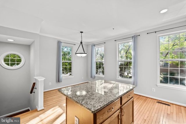 101 MARTIN LN, Alexandria, VA 22304