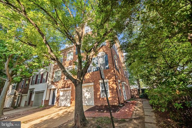 101 MARTIN LN, Alexandria, VA 22304
