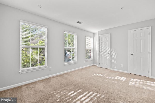 101 MARTIN LN, Alexandria, VA 22304
