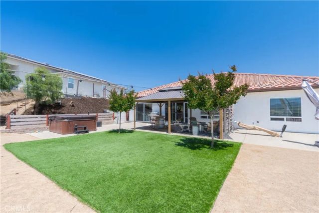 3415 Lakeside Village Drive, Paso Robles, CA 93446