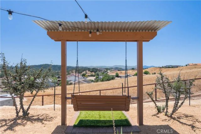 3415 Lakeside Village Drive, Paso Robles, CA 93446