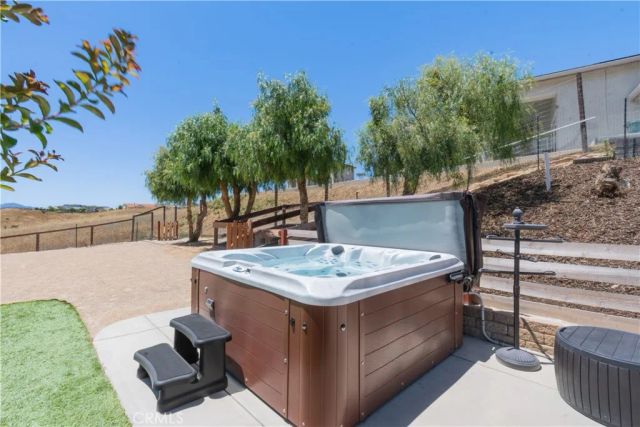 3415 Lakeside Village Drive, Paso Robles, CA 93446