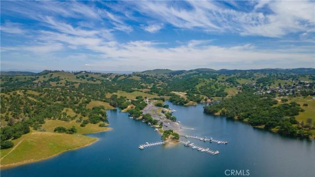 3415 Lakeside Village Drive, Paso Robles, CA 93446