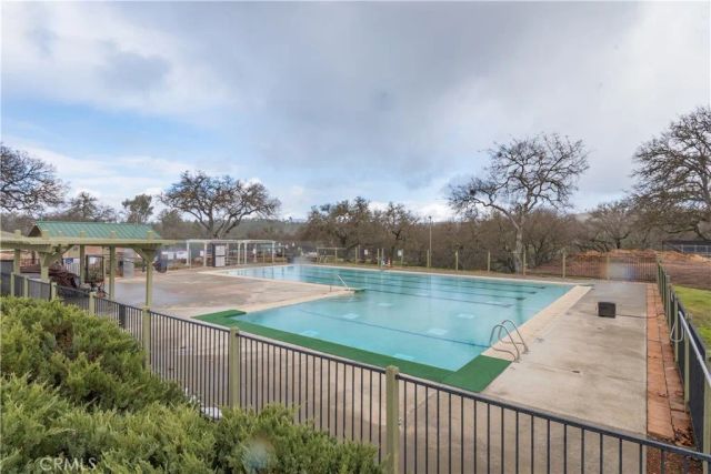 3415 Lakeside Village Drive, Paso Robles, CA 93446