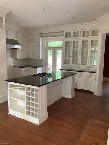 600 Barney Road, High Point, NC 27265