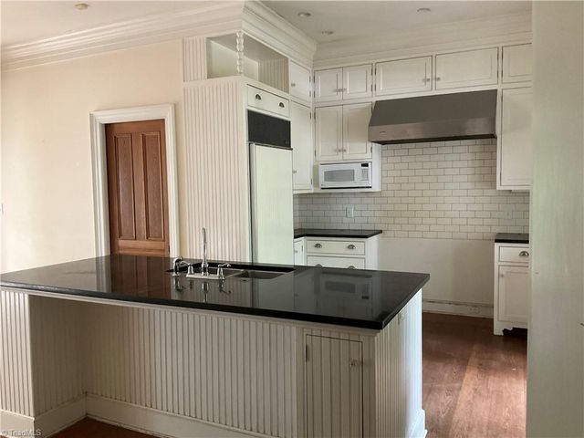 600 Barney Road, High Point, NC 27265