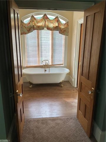 600 Barney Road, High Point, NC 27265