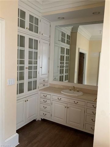 600 Barney Road, High Point, NC 27265