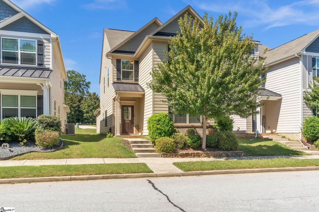 200 Ellis Mill Street, Simpsonville, SC 29680