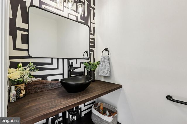 4761 BYRON RD, Baltimore, MD 21208