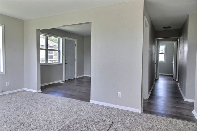 2626 N Minnesota, Wichita, KS 67219