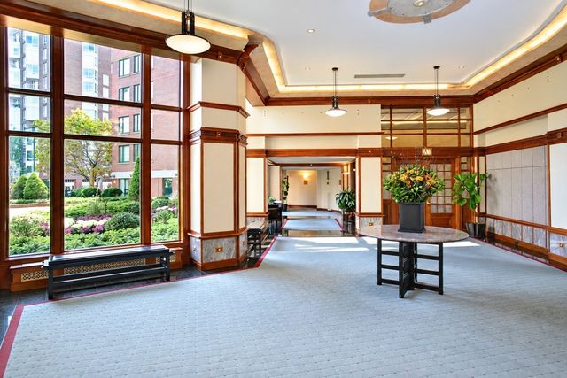 10 Rogers Street 403, Cambridge, MA 02142