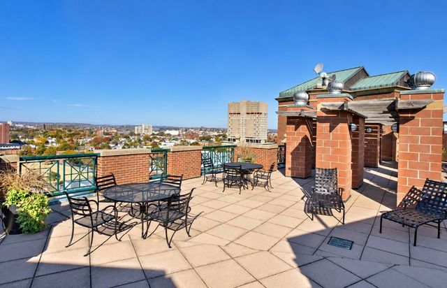 10 Rogers Street 403, Cambridge, MA 02142