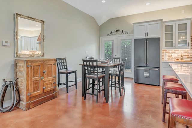 129 Whiskey Ranch Road, Runaway Bay, TX 76426