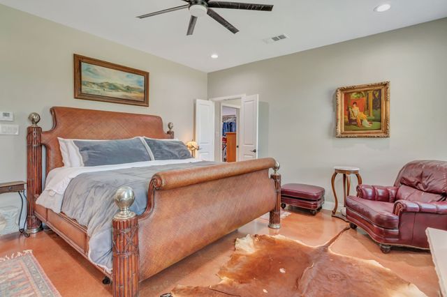 129 Whiskey Ranch Road, Runaway Bay, TX 76426