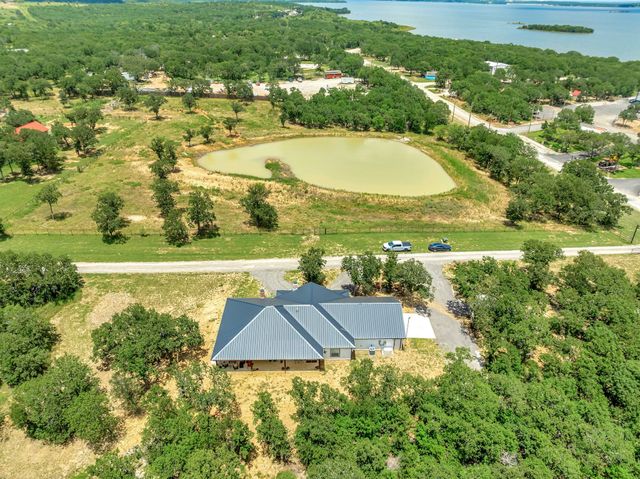 129 Whiskey Ranch Road, Runaway Bay, TX 76426