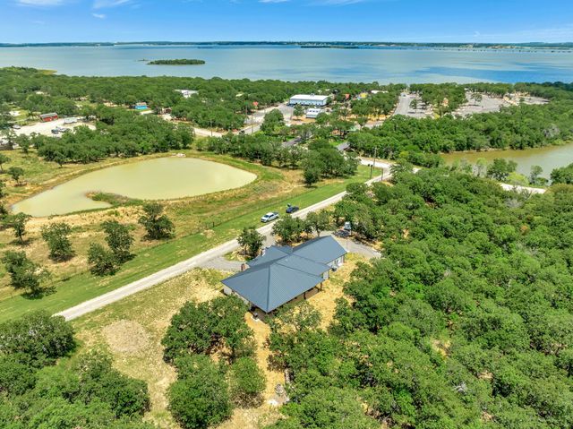 129 Whiskey Ranch Road, Runaway Bay, TX 76426