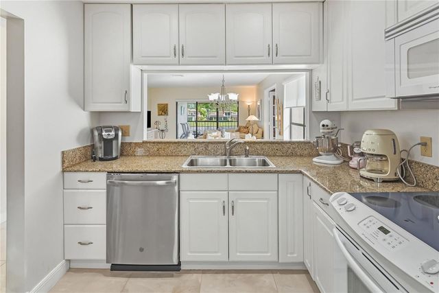 21827 Arriba Real L, Boca Raton, FL 33433