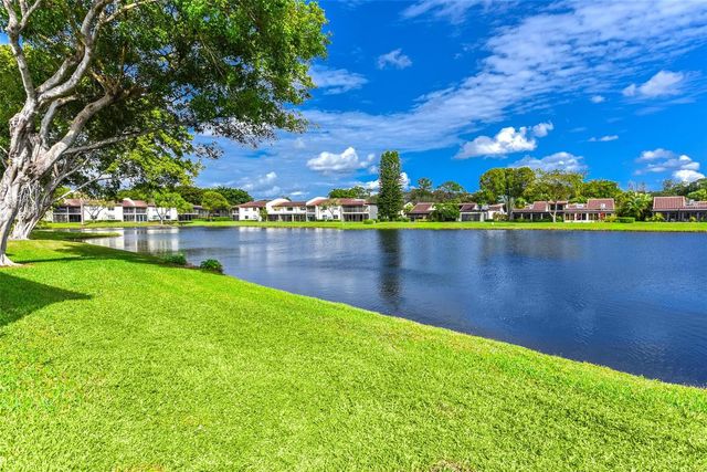 21827 Arriba Real L, Boca Raton, FL 33433