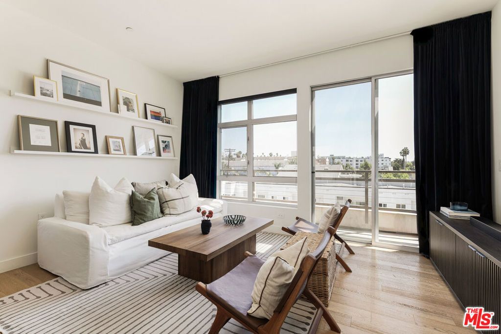 6001 Carlton Way PH410, Los Angeles, CA 90028 — photo 2