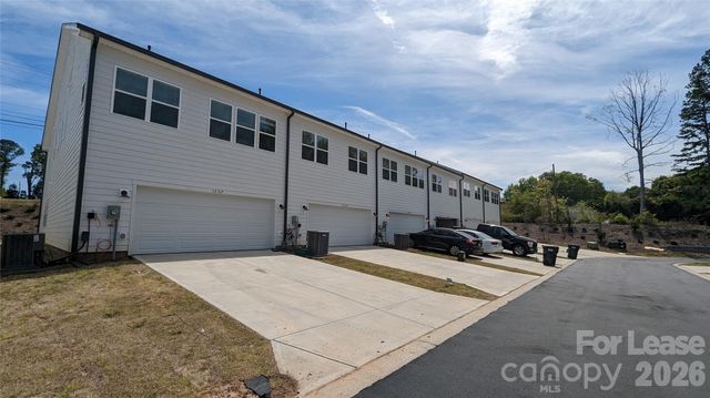 1276 Brawley School Road F, Mooresville, NC 28117