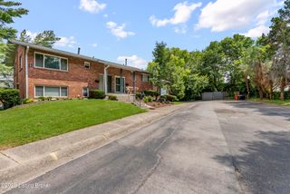 640 Zorn Ave 9B, Louisville, KY 40206