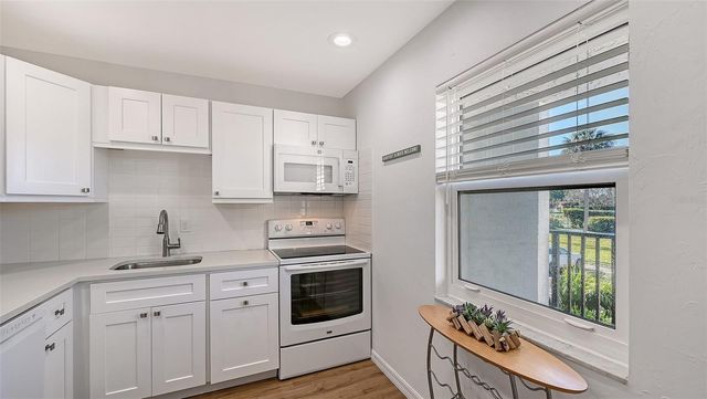 4960 GULF OF MEXICO DRIVE 204, Longboat Key, FL 34228