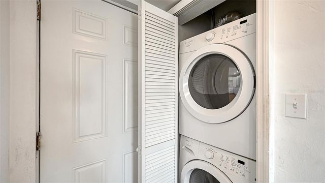 4960 GULF OF MEXICO DRIVE 204, Longboat Key, FL 34228