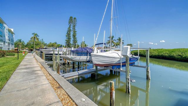 4960 GULF OF MEXICO DRIVE 204, Longboat Key, FL 34228