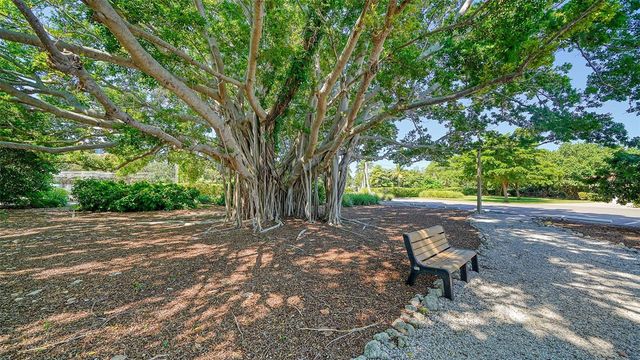 4960 GULF OF MEXICO DRIVE 204, Longboat Key, FL 34228