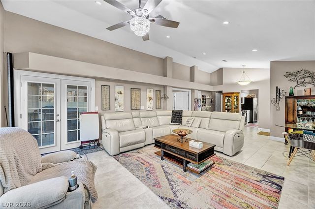 5256 Crooked Valley Drive, Las Vegas, NV 89149