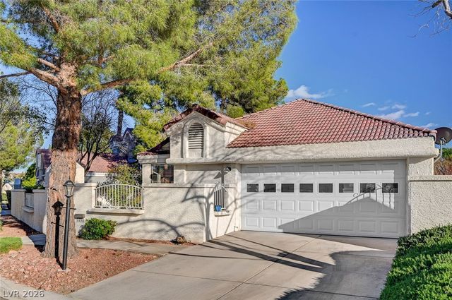 5256 Crooked Valley Drive, Las Vegas, NV 89149