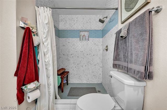 5256 Crooked Valley Drive, Las Vegas, NV 89149