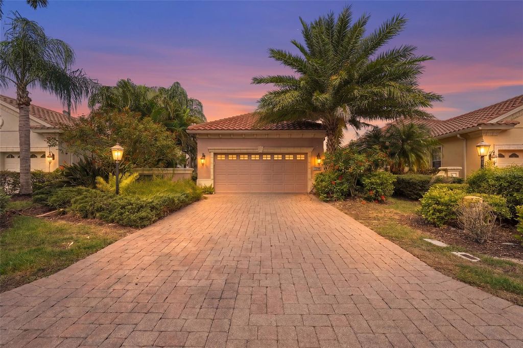 7216 PRESIDIO GLEN, Lakewood Ranch, FL 34202