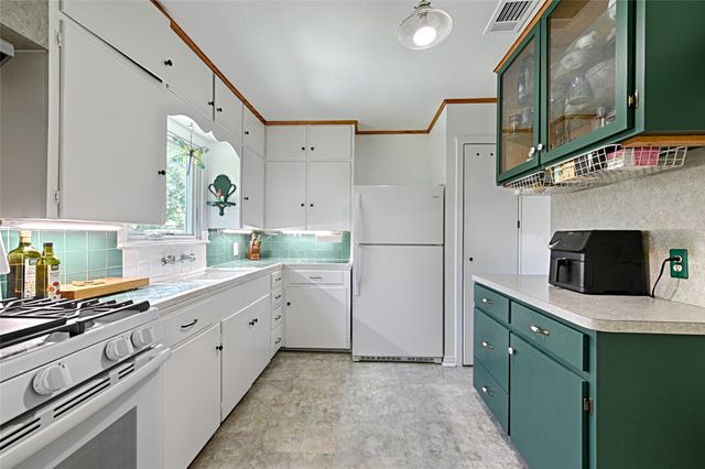 317 Edgehill Boulevard, Richardson, TX 75081