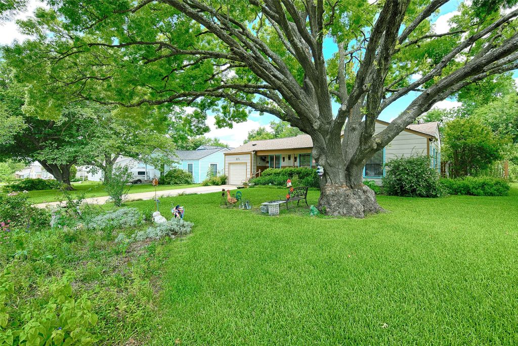 317 Edgehill Boulevard, Richardson, TX 75081