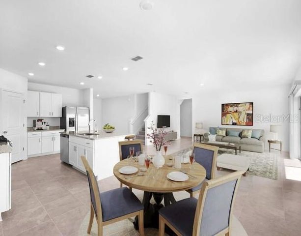 7464 SANDSTONE DRIVE, Groveland, FL 34736