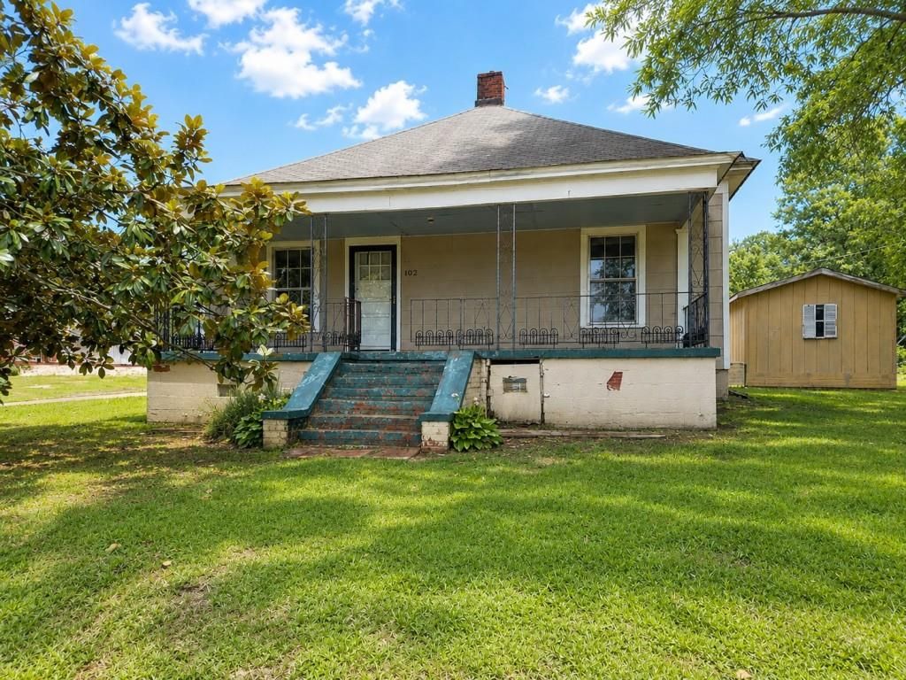 4512 Thomasville Drive, Acworth, GA 30101