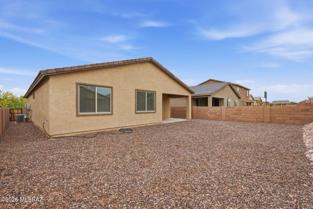 6704 E Caminito La Piscina, Tucson, AZ 85756