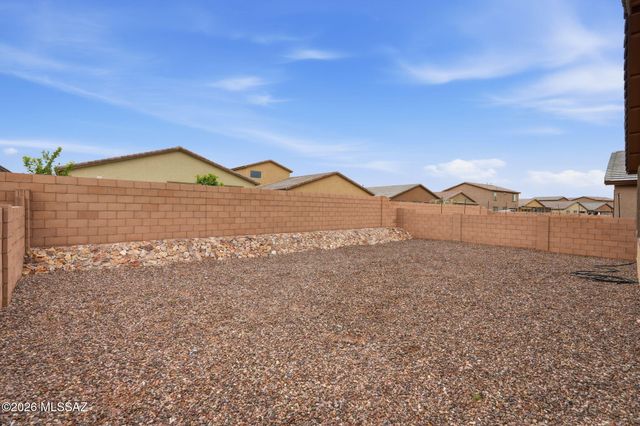 6704 E Caminito La Piscina, Tucson, AZ 85756